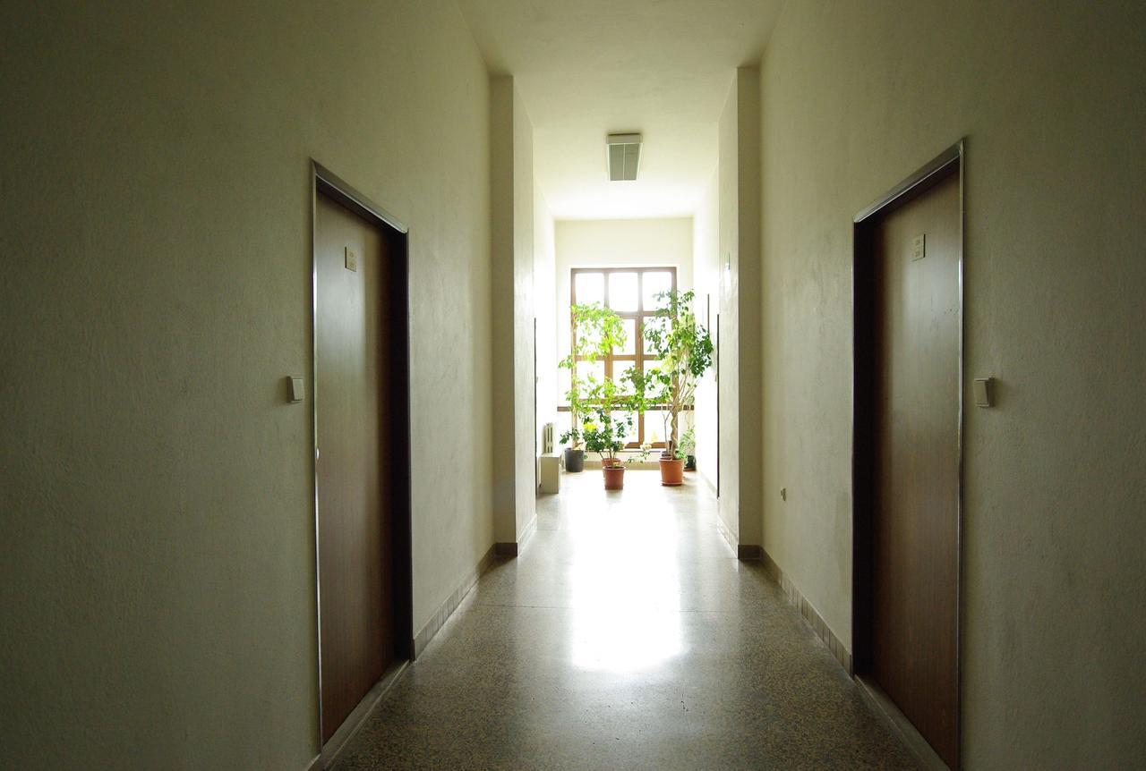 Koleje Zamecek Hotel เลดนิตเซ ภายนอก รูปภาพ
