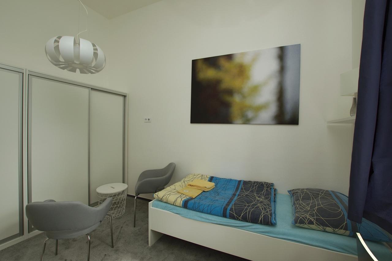 Koleje Zamecek Hotel เลดนิตเซ ภายนอก รูปภาพ